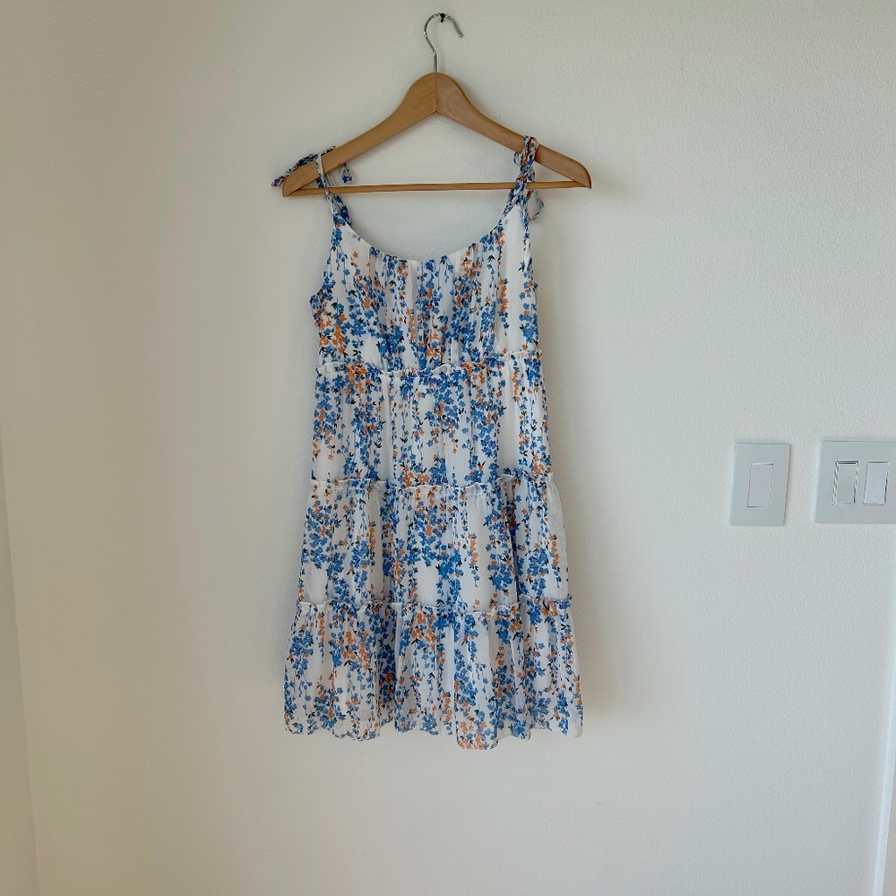 GAOVOT white floral tiered sundress – size M